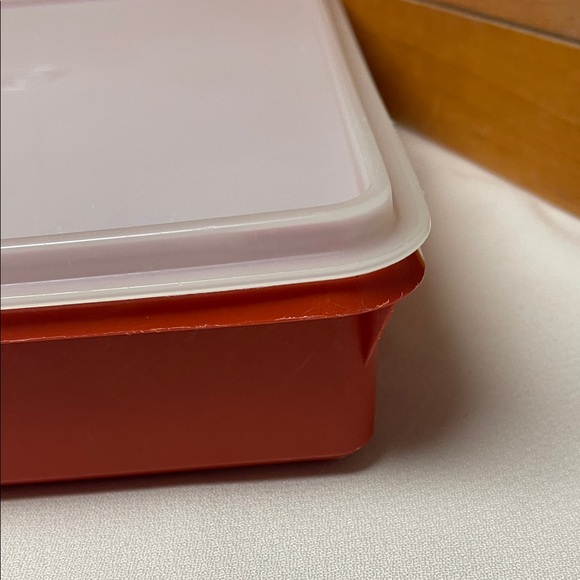 Vintage Tupperware Storage Container - Picture 11 of 16
